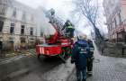 В Киеве третий раз за неделю горит нежилой дом