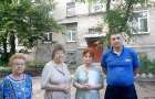 Зловонная жижа затапливает дом в Константиновке