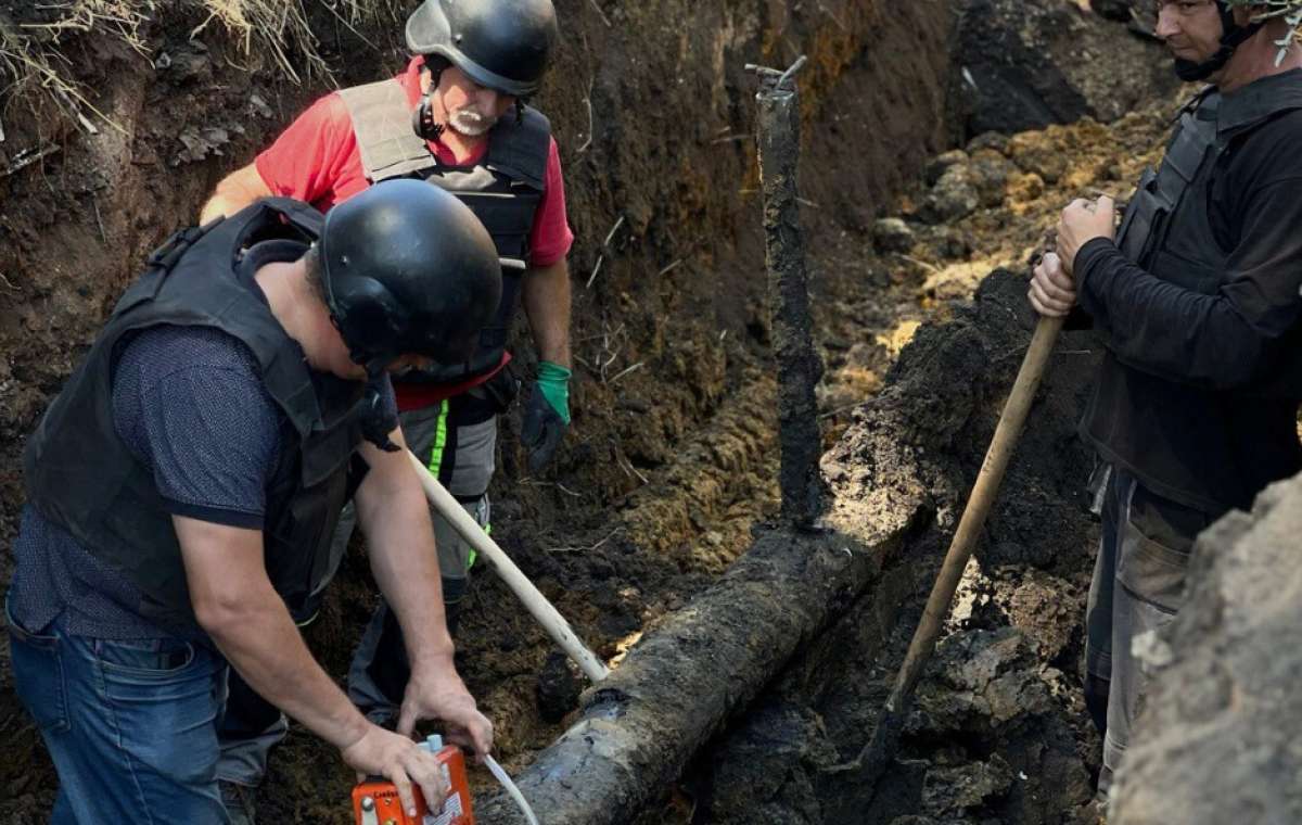 Донецькоблгаз продовжує ліквідацію наслідків бойових дій у Костянтинівській громаді