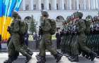 Военным снова повысят зарплату 