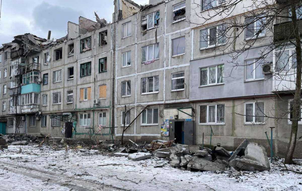 Жителям разрушенной многоэтажки в Покровске выплатят помощь