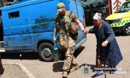 Из Дружковки «Белые Ангелы» эвакуировали четырех маломобильных людей и чихуахуа Марусю