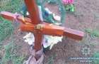 В Одесской области пьяный подросток сломал 54 креста на кладбище
