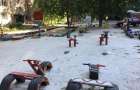 В Константиновке обновят и реконструируют детские площадки