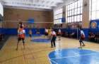 Молодежь Константиновки отметила День Соборности волейбольным турниром