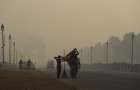 В Индии столицу заволокло ядовитым смогом из-за петард и фейерверков