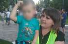 В Мариуполе мать оставила сына на концерте и пропала