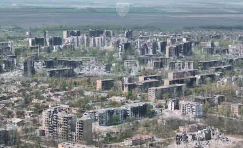 Еще 14 многоэтажек и 90 частных домов признали разрушенными в Константиновке