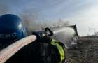 Сім разів рятувальники Донеччини гасили пожежу на Донеччині