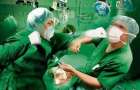 Китайские медики подрались прямо во время операции