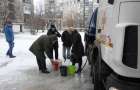 В Торецке завершили ремонт водовода, но воду еще развозят по микрорайонам