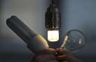 Навчальні заклади та медичні установи можуть приєднатися до програми обміну ламп розжарювання