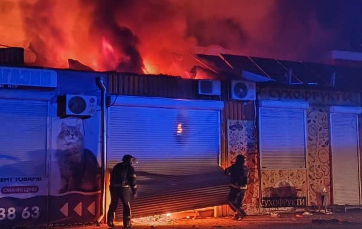 За сутки спасатели ликвидировали пять пожаров, два из которых были вызваны обстрелами