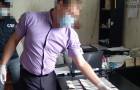 Чиновник вымогал «откат» у предпринимателя в Луганской области