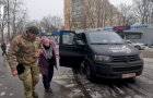 Дружковка на грани: как проходит эвакуация из города в 13 километрах от фронта