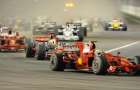 Формулу-1 приостановили из-за аварии на трассе