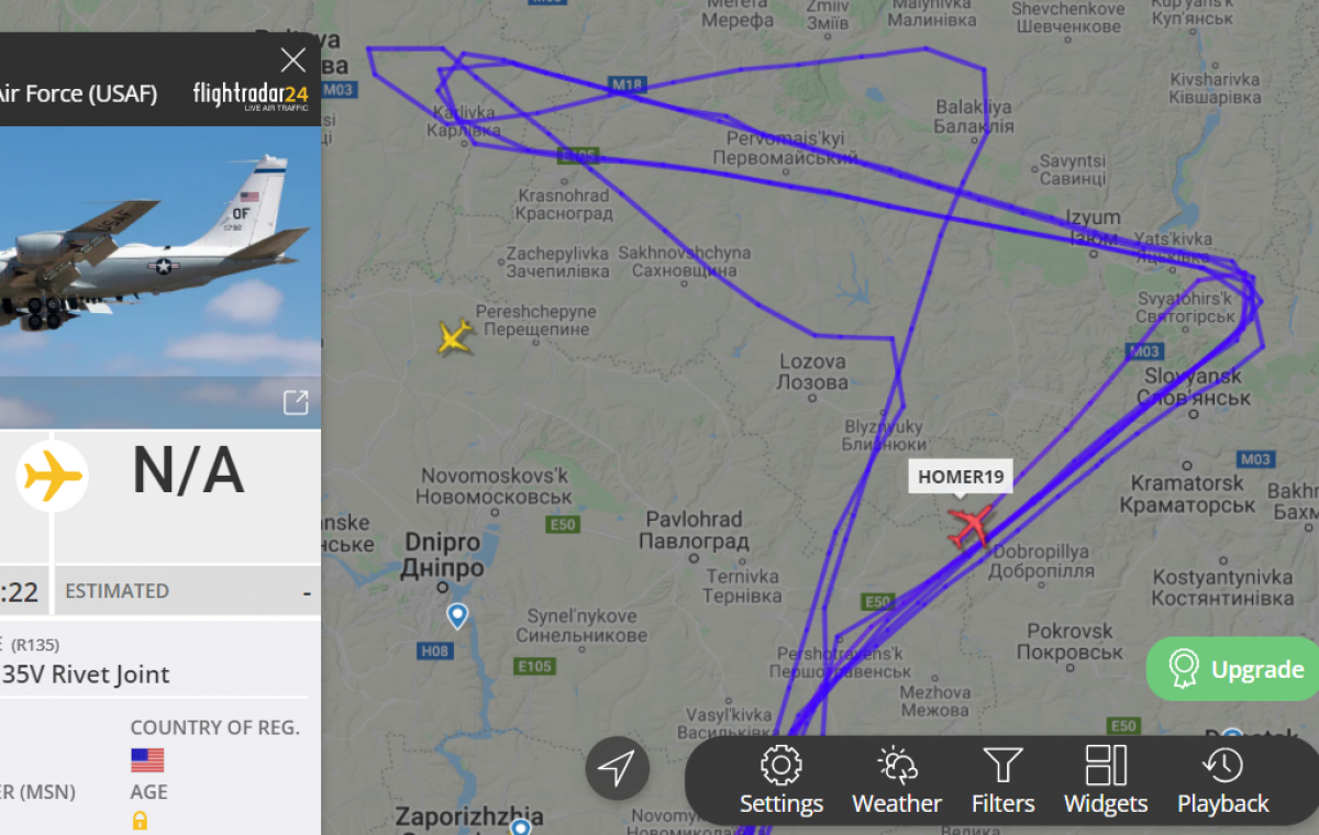 В небе над Донбассом летает американский самолет-разведчик