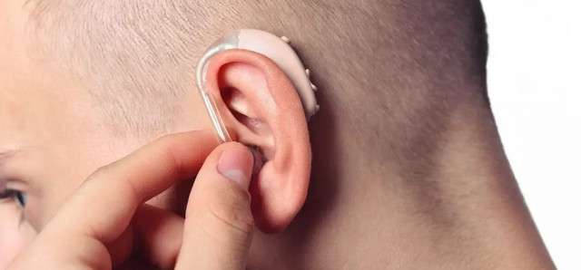 Как выбрать слуховой аппарат – основные виды и критерии