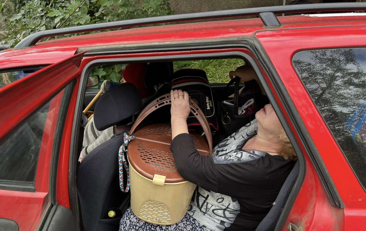 Эвакуация из Константиновки продолжается: свежие кадры из города