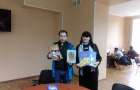 Библиотеки Донецкой области пополняют волонтеры