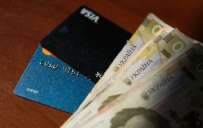 Кому из украинцев когут заблокировать карту для соцвыплат