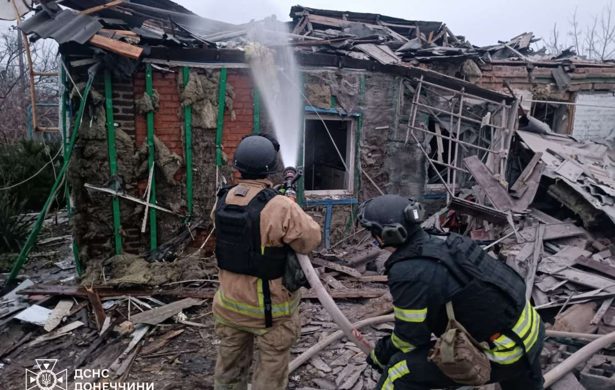 Рятувальники гасили пожежу у Костянтинівці. Фото