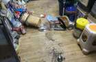 Двое мужчин ограбили хозяйственный магазин в Мирнограде