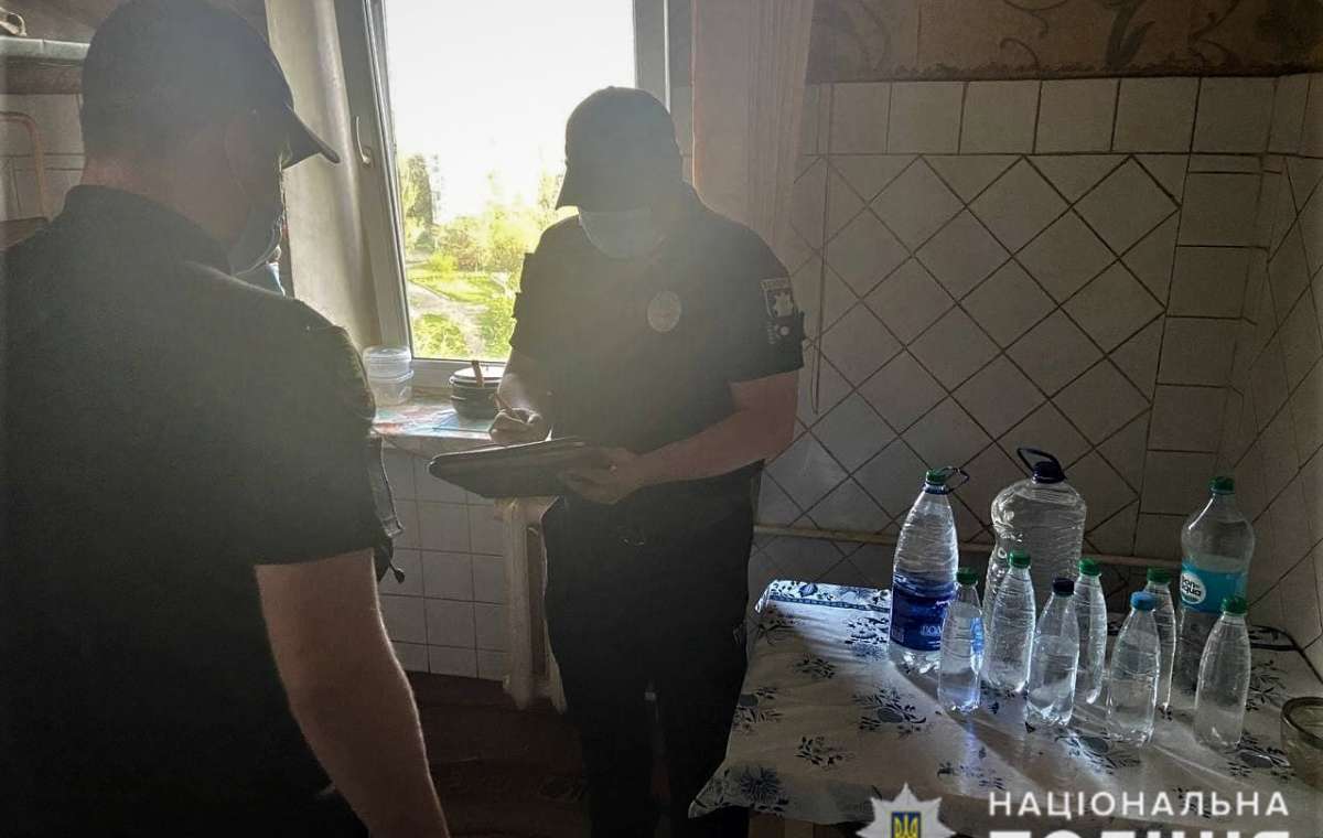 Полиция в городах Донетчины изымает самогонные аппараты