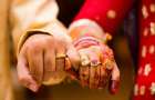 В Индии жених отказался от брака из-за отсутствия на свадебном столе мяса