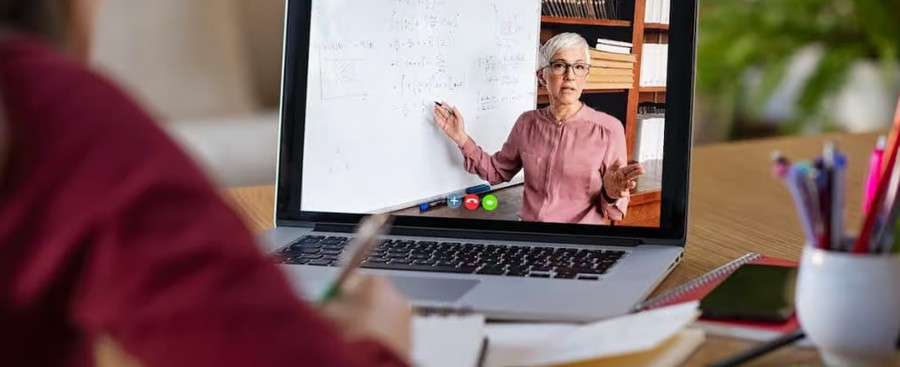 Українська мова в школах: як НУШ і цифрові ресурси сприяють переходу школярів на рідну мову