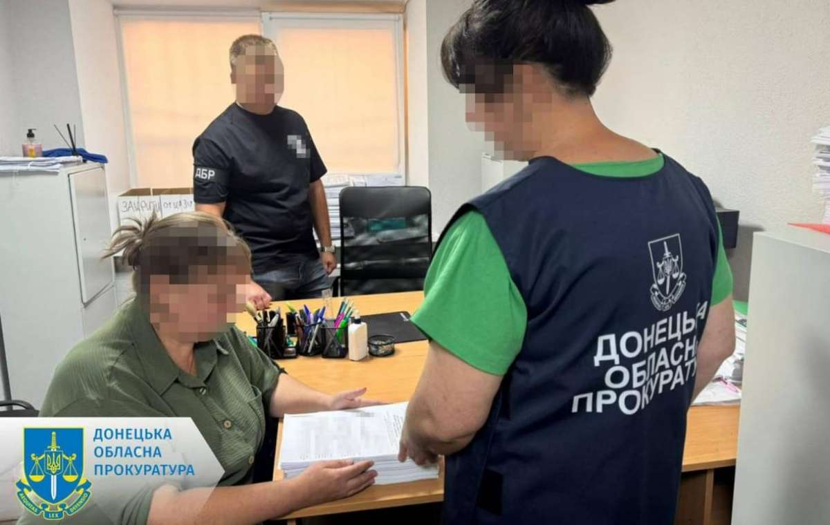 В Донецкой области экс-чиновников лесхоза подозревают в незаконной вырубке деревьев на 14,7 млн грн