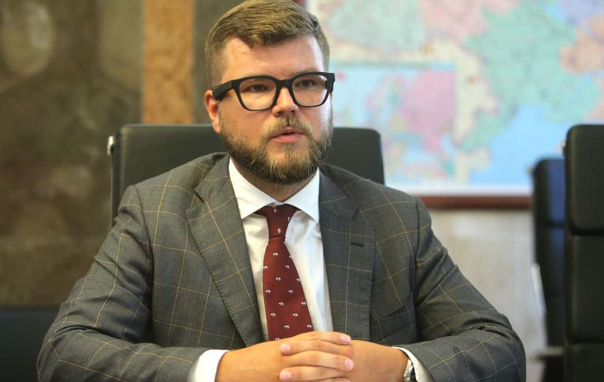 Кравцов уходит с должности главы «Укрзализныци»