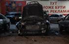 На парковке в Киеве взорвалось авто, есть раненый