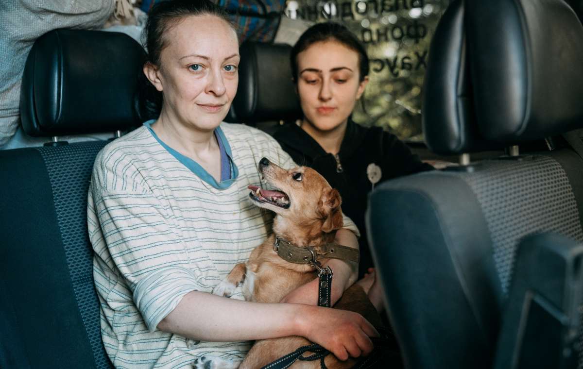 Помогли с жильем и работой: Семья из Бахмута, которая жила последние три года в Константиновке, начала новую жизнь