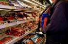 Необычный кросс: В Константиновке охранники супермаркета не смогли догнать вора