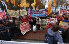 Что происходит в Киеве: Активисты под стенами Рады выдвигают требования