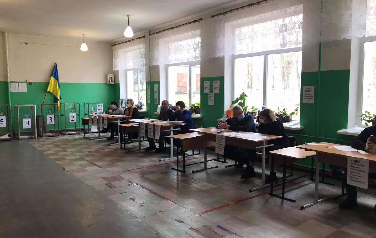 Выборы городского головы в Краматорске — три нарушения и низкая явка (обновлено)