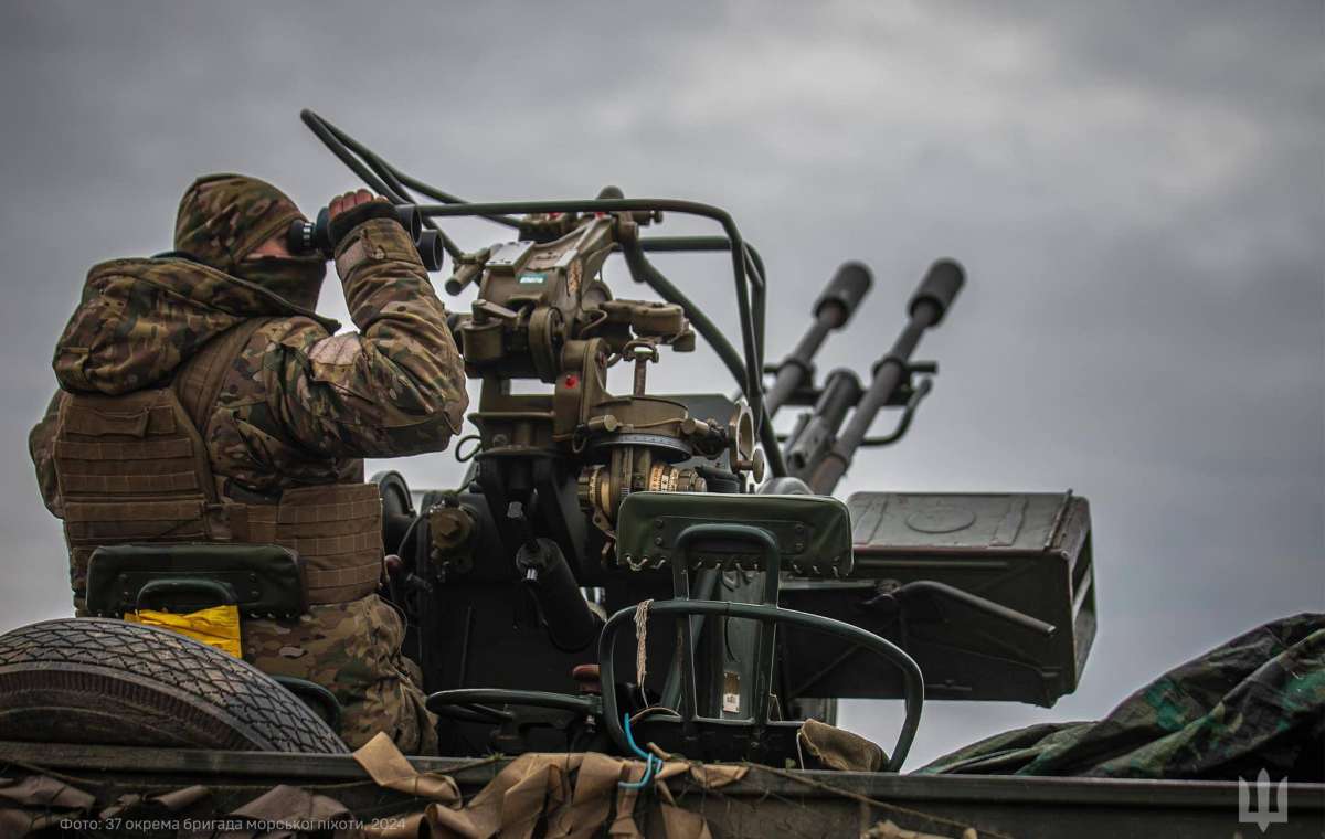 Українські воїни продовжують стримувати ворога: Обстановка на фронтах