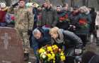 В годовщину обстрела в Краматорске почтили память погибших и открыли мемориал 