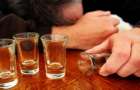 Суррогатным алкоголем в Лимане отравились пять человек 