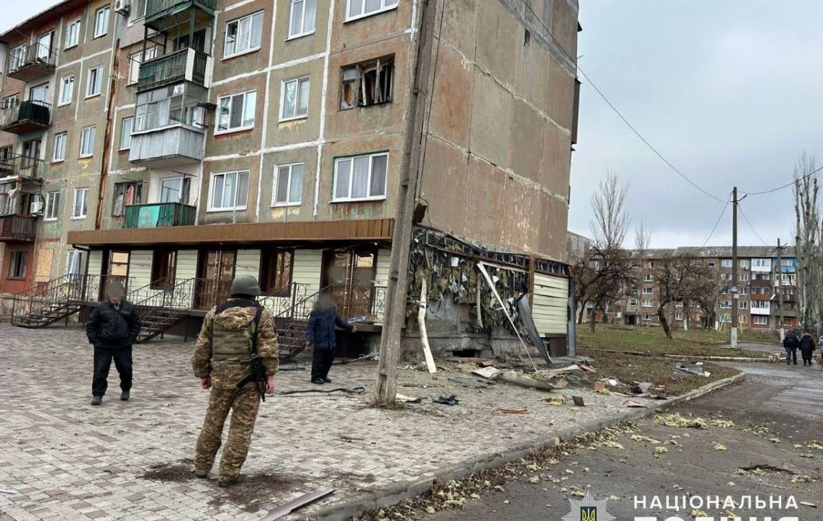 За сутки двое жителей Донбасса получили ранения