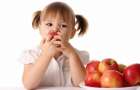 Две недели школьники Красноармейска будут угощаться мандаринами и яблоками