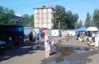 В Доброполье по рынку протекла «канализационная» река