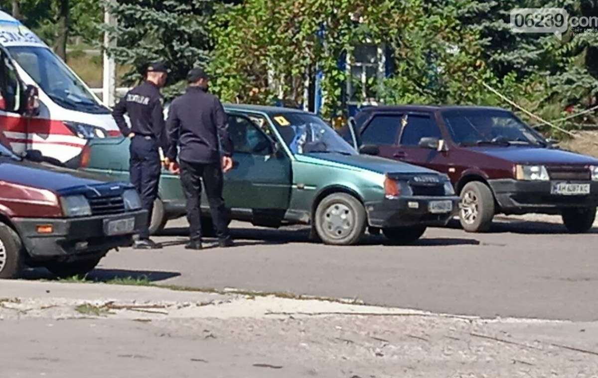 В Покровске за рулем автомобиля скончался водитель