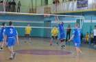 В Славянске студенты техникумов и колледжей сражались в волейбол
