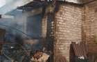 В Мариуполе во время пожара пострадал пожилой мужчина