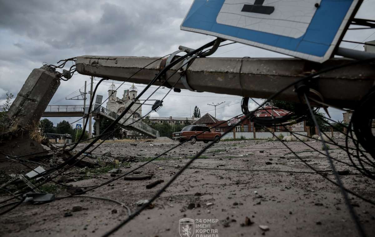 Эвакуация из Константиновки усложняется: Как волонтеры вывозят людей