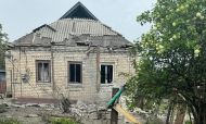 Оккупанты ударили по многоэтажке в Константиновке КАБом: Сводка по области