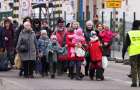 Понад 150 тисячам українців у Польщі з 1 лютого призупинять виплати 800+
