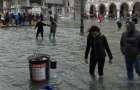 Ливень в Италии: город Венеция затоплен на 70%, сотни школ по стране закрыты